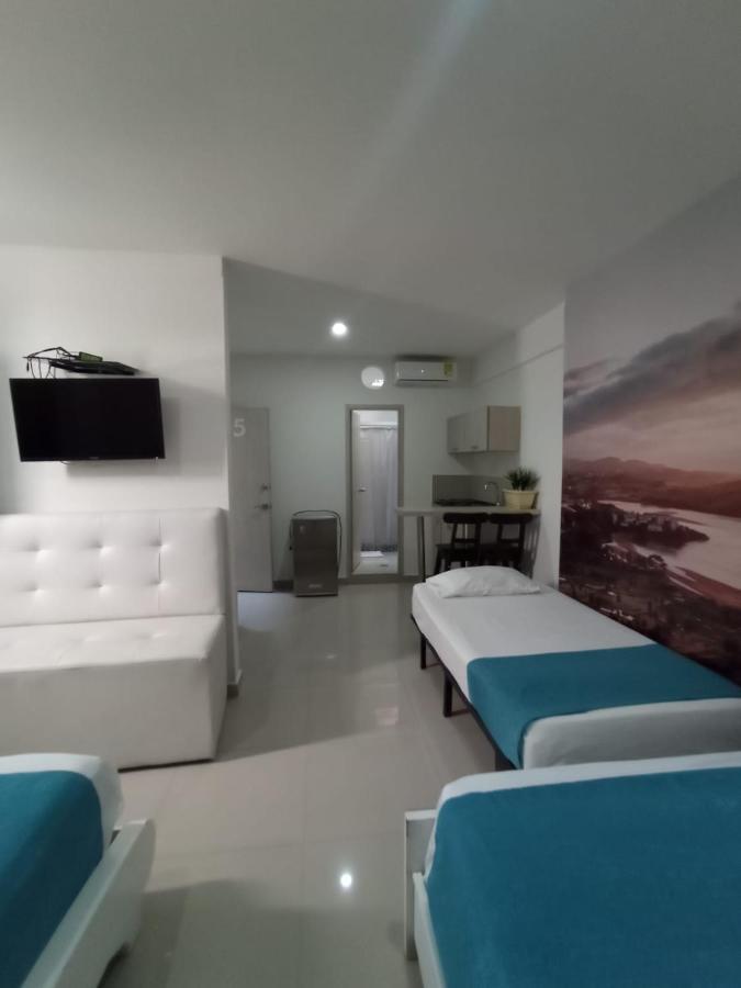 קאלי Hotel Granada Loft מראה חיצוני תמונה