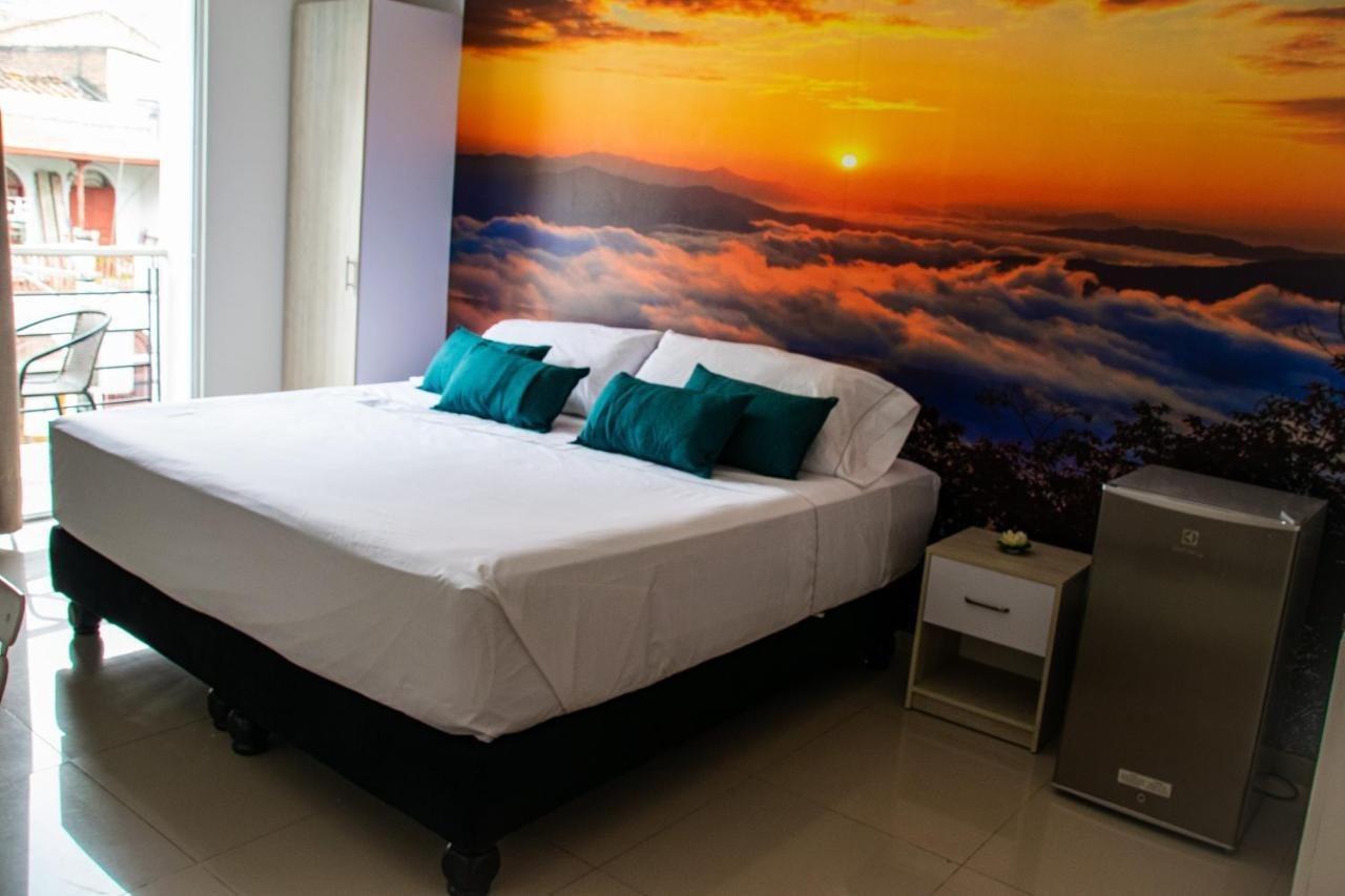 קאלי Hotel Granada Loft מראה חיצוני תמונה