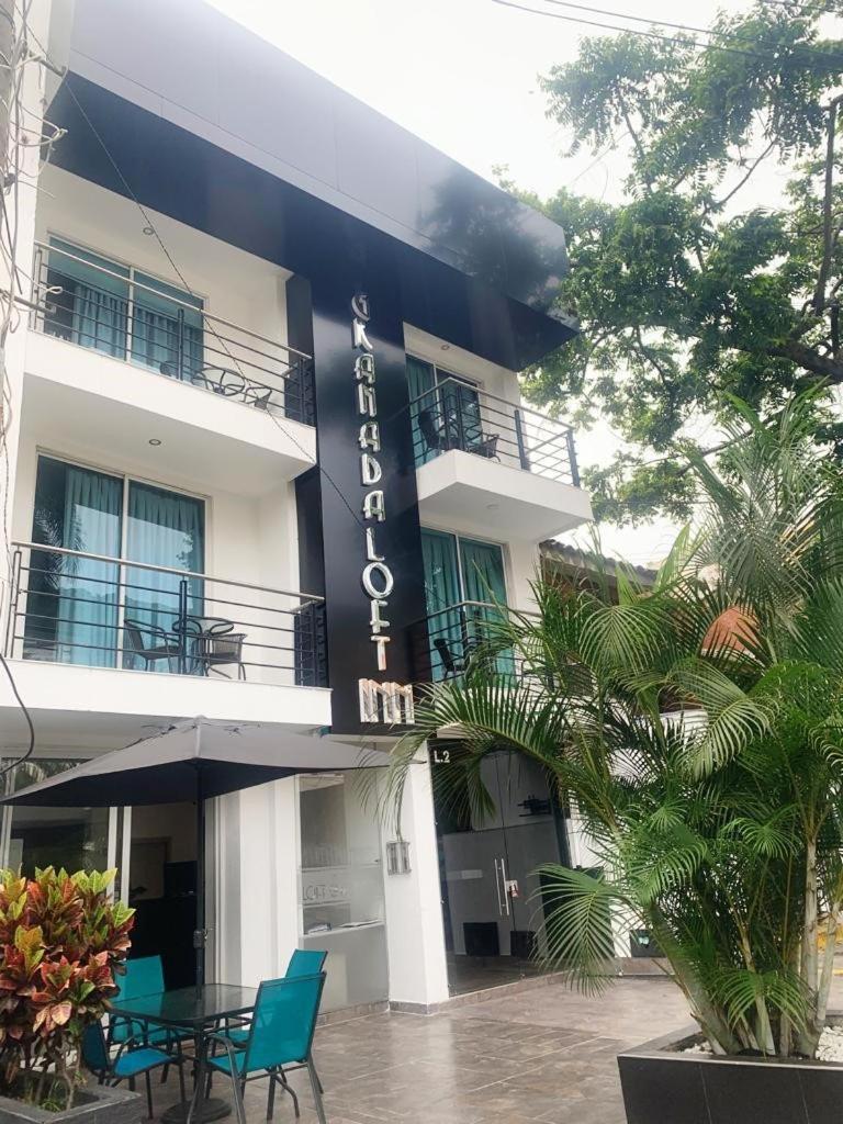 קאלי Hotel Granada Loft מראה חיצוני תמונה